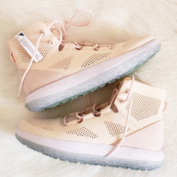 Under Armour salmon sneakers - Picture 2 of 4